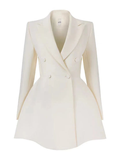 Abito con Colletto Classico e Chiusura a Bottoni