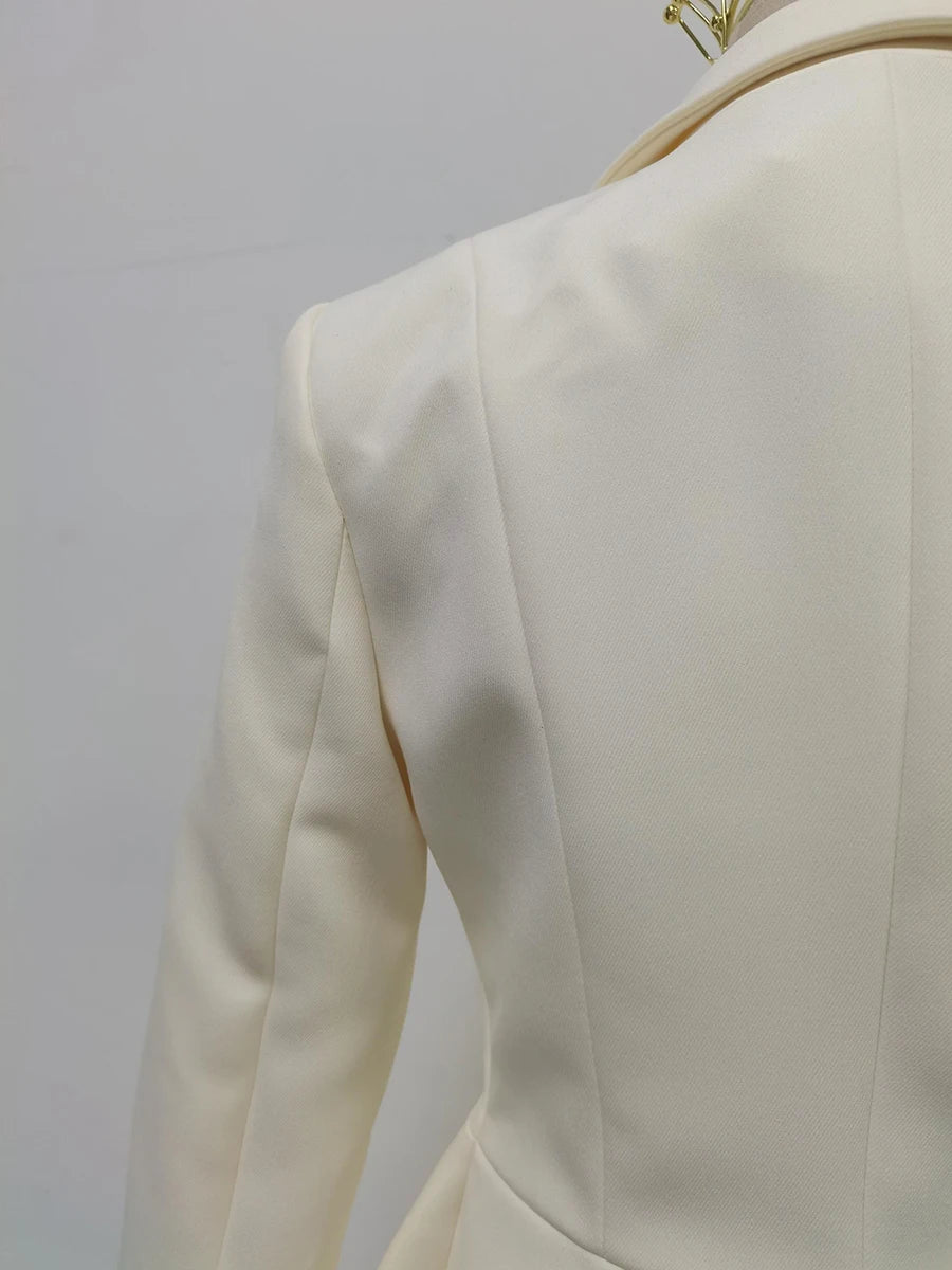 Abito con Colletto Classico e Chiusura a Bottoni